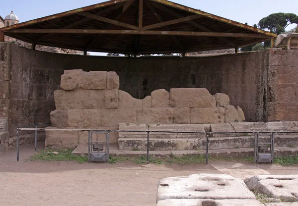 Sezar Tapınağı — Stok fotoğraf