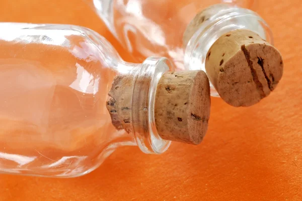 Dos botellas de vidrio — Foto de Stock