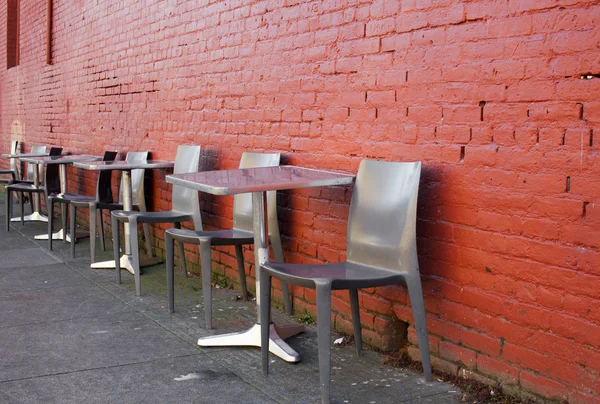Bürgersteig-Sitzgelegenheiten — Stockfoto