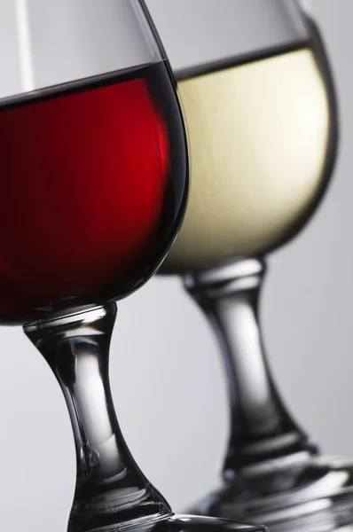 Червоне та біле вино — стокове фото