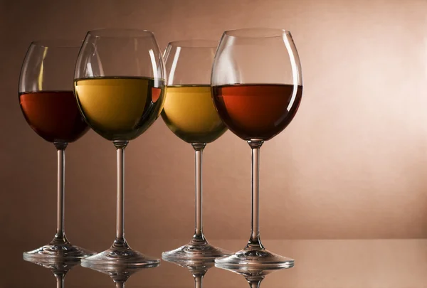 Бокал вина — стоковое фото
