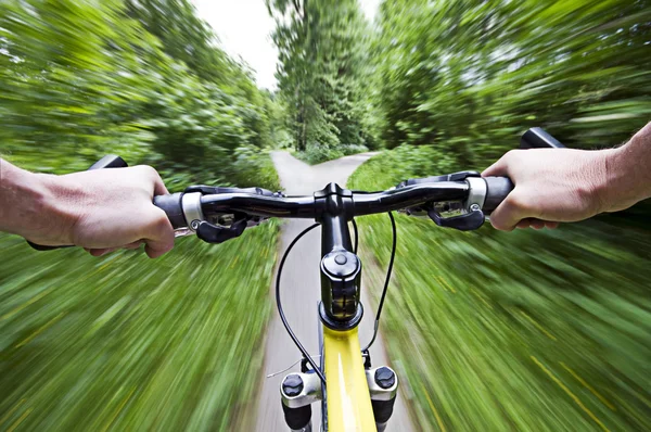 Prędkość jazdy na rowerze — Zdjęcie stockowe