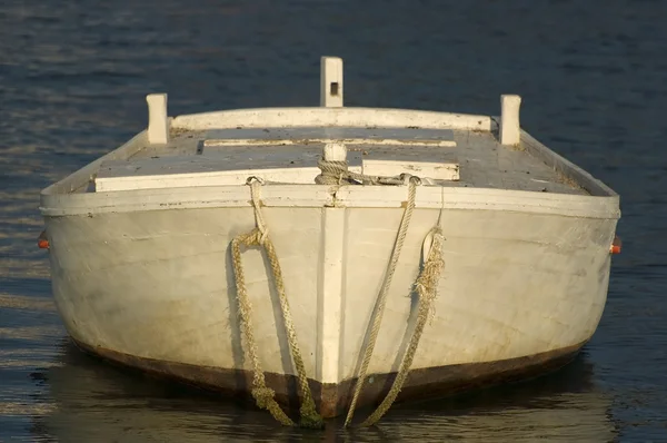 Рыбацкая лодка — стоковое фото