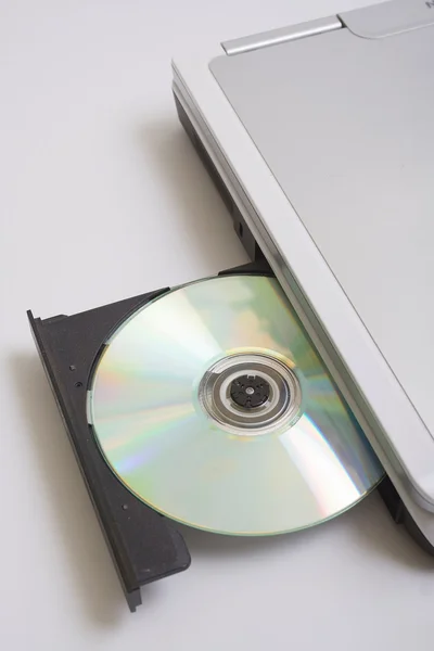 Ноутбук і диск — стокове фото