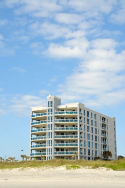 Yeni beach condominiums