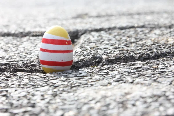 Neobvyklé velikonoční vajíčko — Stock fotografie