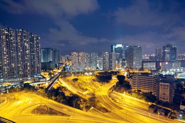 Hong Kong 'da gece trafiği