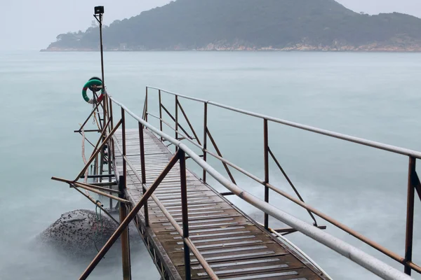 Hong kong natación cobertizo en el mar — Foto de Stock