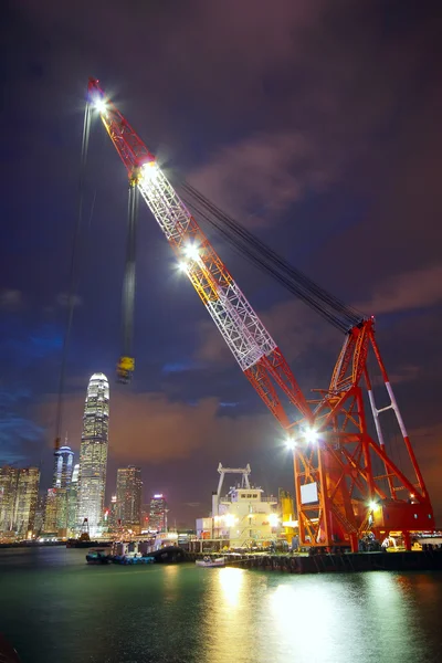 Schiffshebewerk im Hafen von Hongkong — Stockfoto