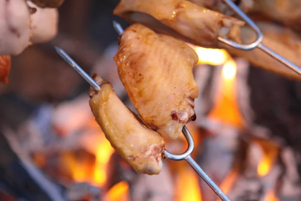 Grillezett barbecue a szabadtéri — Stock Fotó