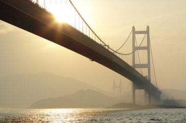 sunset saat uzun köprü