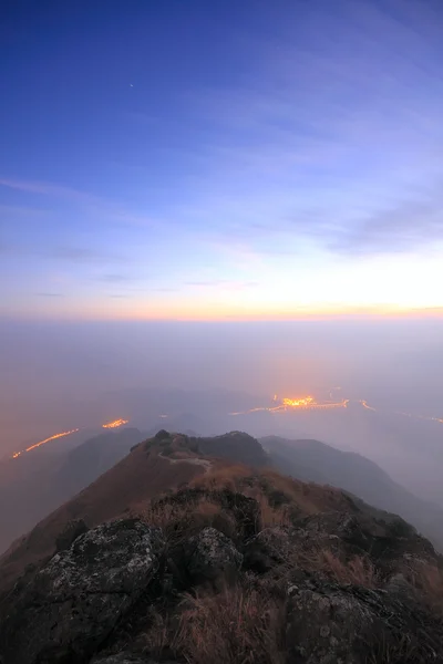 Sonnenuntergang im Gebirge — Stockfoto