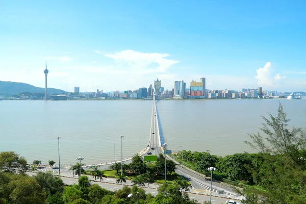 Ciudad de macao y cielo azul — Foto de Stock