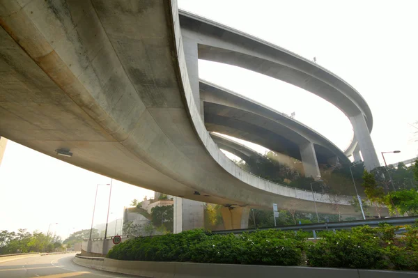 香港と夕焼けの空に高速道路 — ストック写真