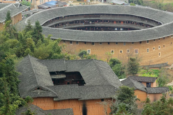 Fujian Tulou en China, vista general del edificio antiguo — Foto de Stock