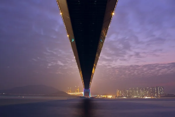 Most o zachodzie słońca, most Tsing ma — Zdjęcie stockowe