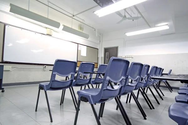 Empty classroom — Stock Photo, Image