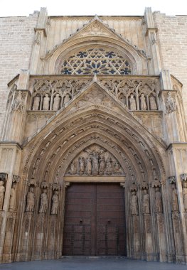 valencia Katedrali arka girişi