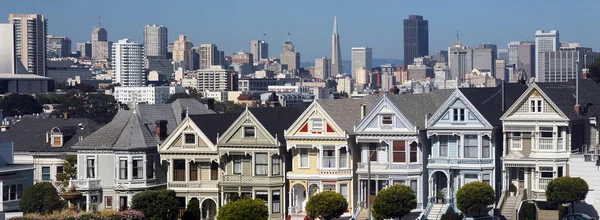 Alamo square — Stockfoto