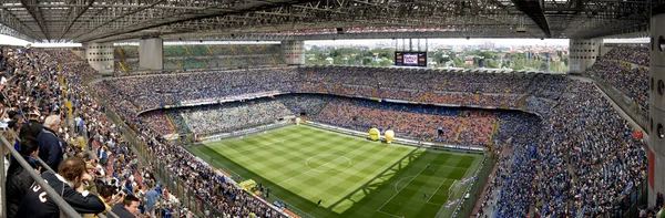 Stadionu piłkarskiego Meazza — Zdjęcie stockowe