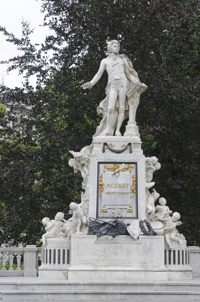 モーツァルト記念碑 — ストック写真