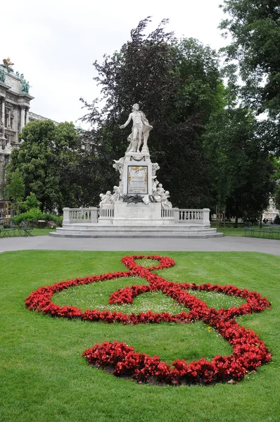Mozart Monument — Stock Photo, Image