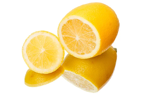 레몬의 크로스 섹션 — 스톡 사진