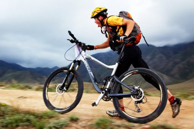 Adventure mountain bike competition clipart