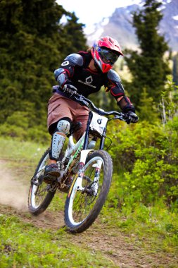 Mountain biker on downhill rce clipart