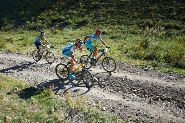 Gara di avventura in mountain bike — Foto Stock