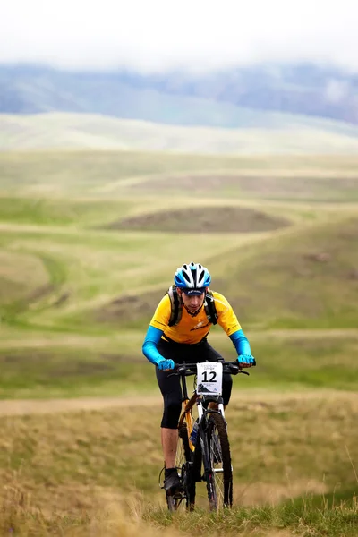 Adventure mountain bike competition — Stock Photo, Image