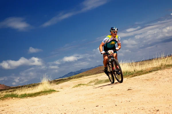 Avontuur berg fiets competitie — Stockfoto