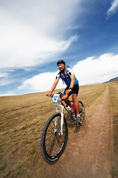 Dağ bisikleti Yarışması — Stok fotoğraf
