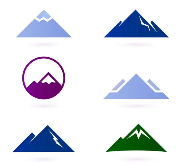 Conjunto de iconos de montaña aislado en blanco — Vector de stock