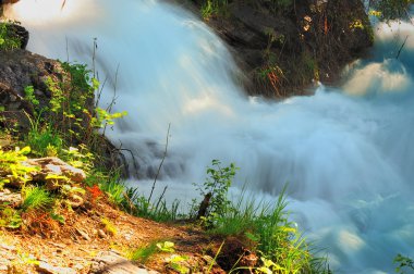 Dağ Nehri