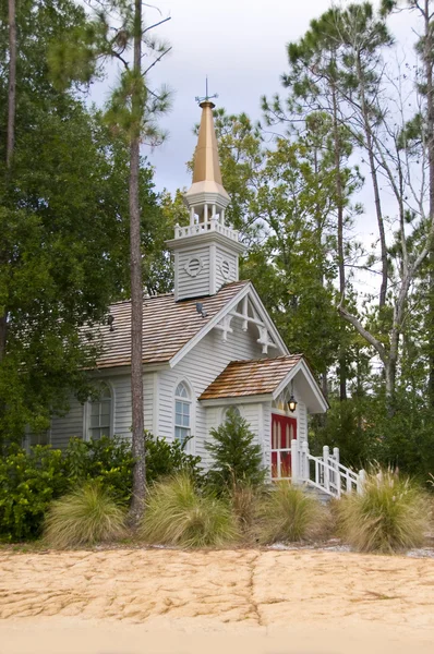 Маленькая церковь — стоковое фото