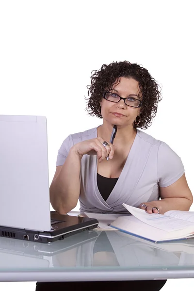Hispanic Businesswoman at Her Desk Working — Stock Photo, Image