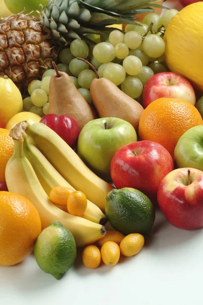 Bodegón de fruta fresca — Foto de Stock