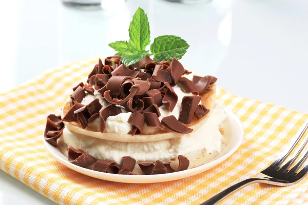 코 티 지 치즈와 초콜릿 팬케이크 — 스톡 사진