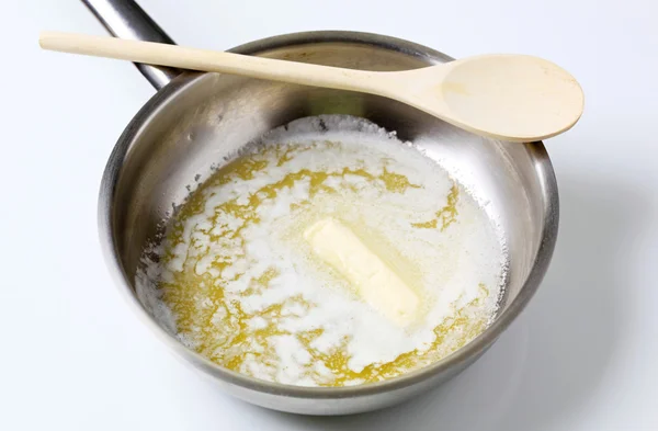Butter erhitzen — Stockfoto