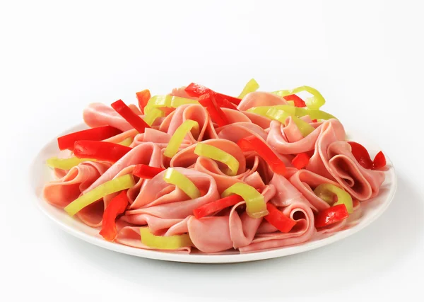 Sliced ham and strips of fresh pepper — Stock Photo, Image