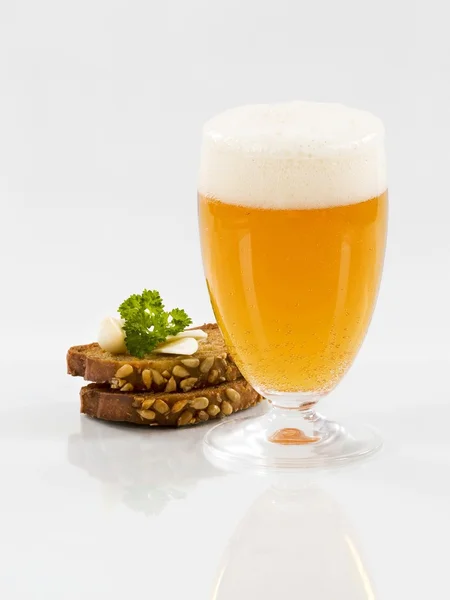 Toasted bread and beer — Stock Photo, Image