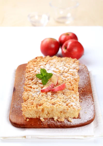 Apple crumb cake — Stock Photo, Image