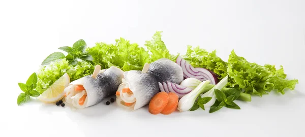 Salamura ringa balığı ve sebze — Stok fotoğraf