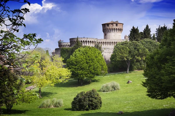 Medieval castle in Tuscany — Stock Photo, Image