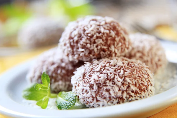 Coconut confections — Stock Photo, Image