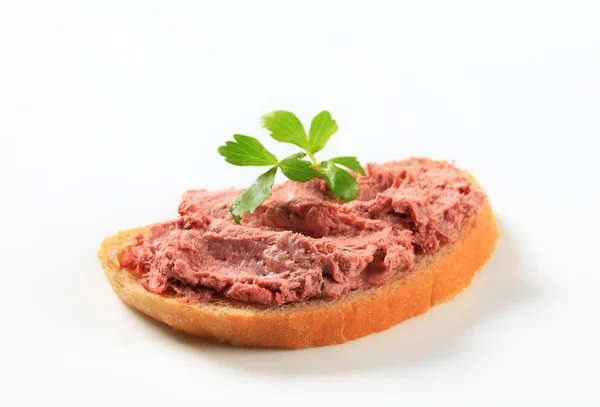 Bread and liver pate — Stock Photo, Image