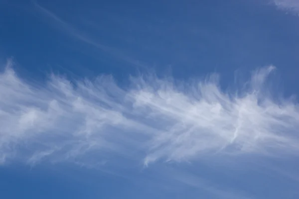 Движущиеся облака — стоковое фото