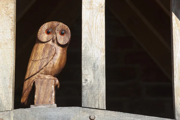 Ornamental wooden owl — Stock Photo, Image