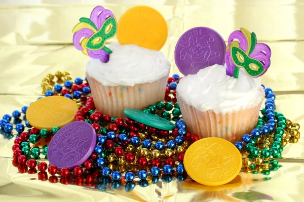 Cupcakes decorados para Mardi Gras — Fotografia de Stock